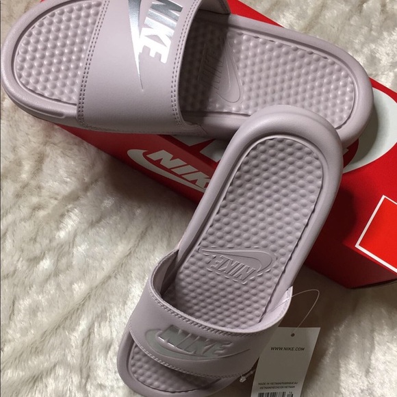 Nike shoes/slides - Picture 6 of 7